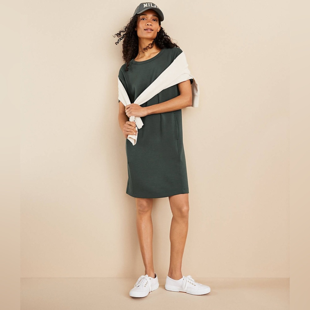 Lou & Grey Women’s XS Gray Dress With Pockets